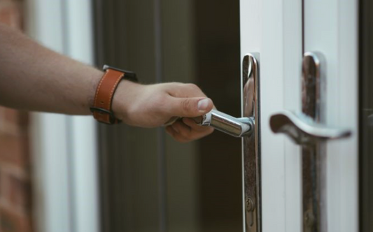 Changement de serrure après déménagement : est-ce obligatoire ?